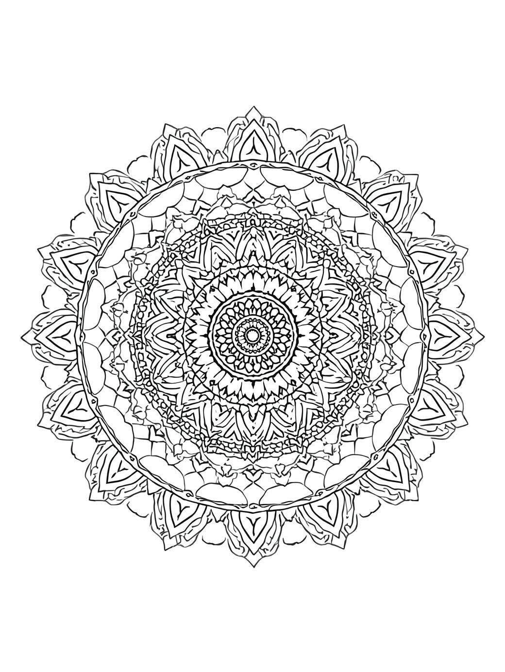 Kleurplaat Mandala 10. Een zeer dichte, gedetailleerde mandala bouwt zich op uit meerdere lagen driehoekige bloemblaadjes…